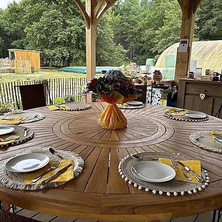 Au Coeur Du Ranch: D'hotes Dans Le Medoc Frühstückspension
